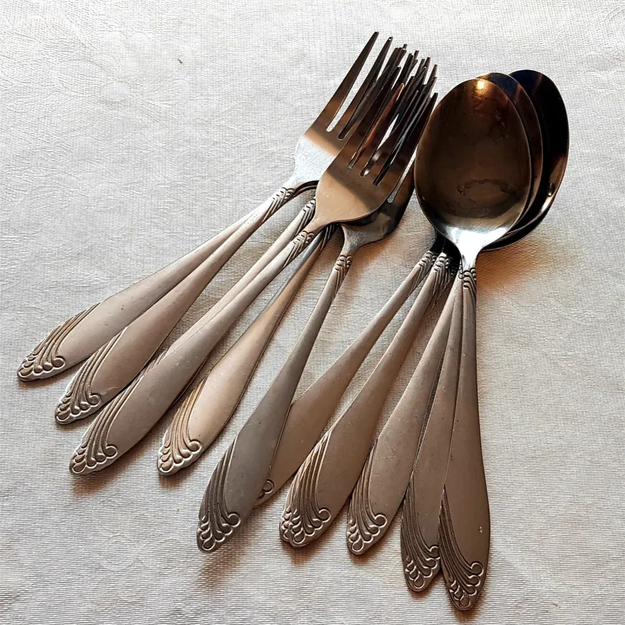 قاشق و چنگال غذاخوری