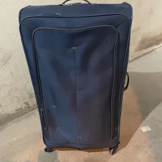 چمدان مسافرتی