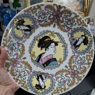 دیوارکوب قدیمی