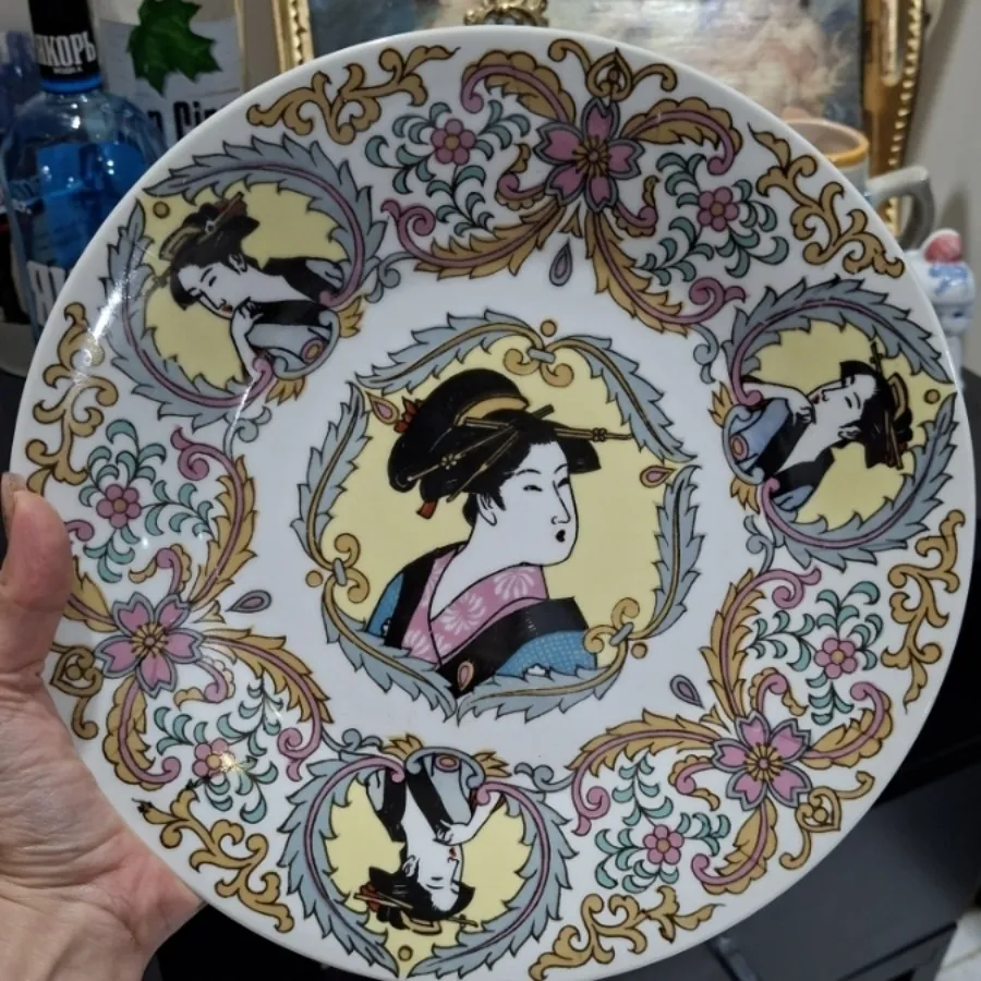 دیوارکوب قدیمی