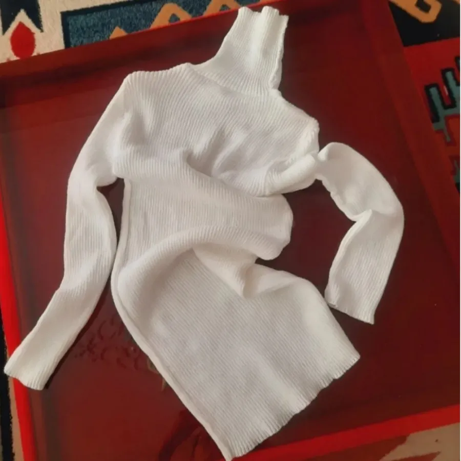 بافت یقه اسکی سفید نوی نو