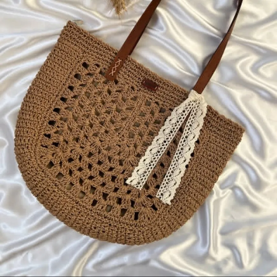 کیف وکلاه دستبافت