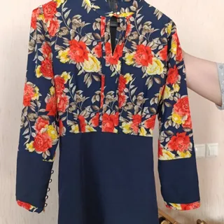 پیراهن دخترانه