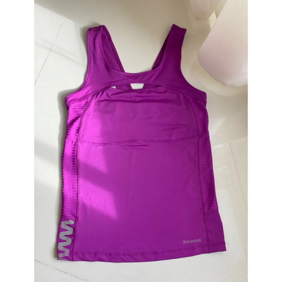تاپ ورزشی برند sevenhill