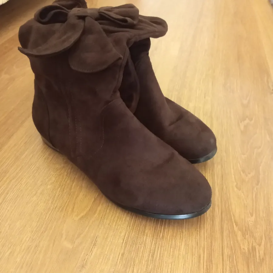 بوت جیر قهوه ای