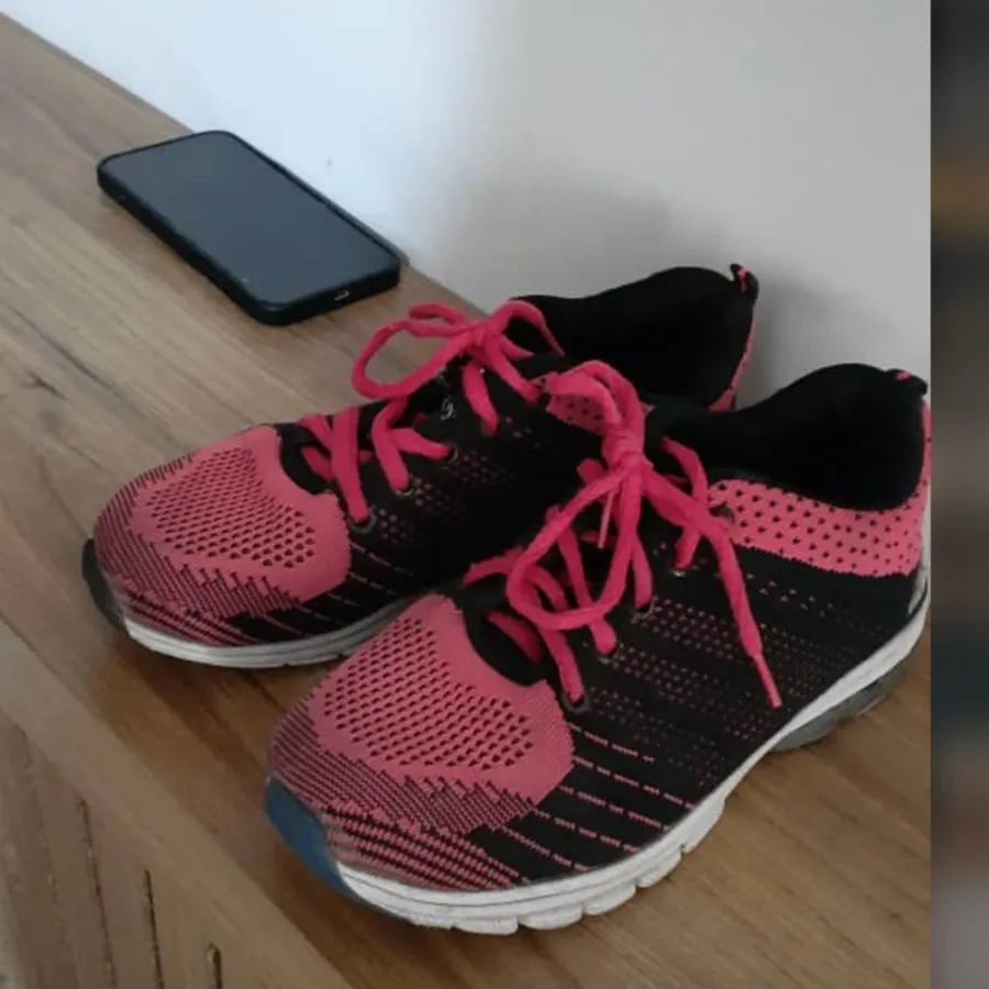 کفش کتونی ادبداس