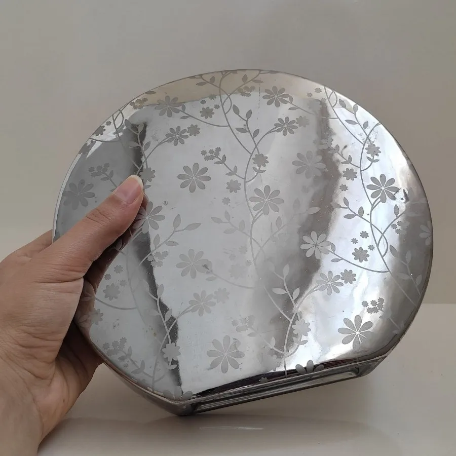 گلدان کروم مدرن