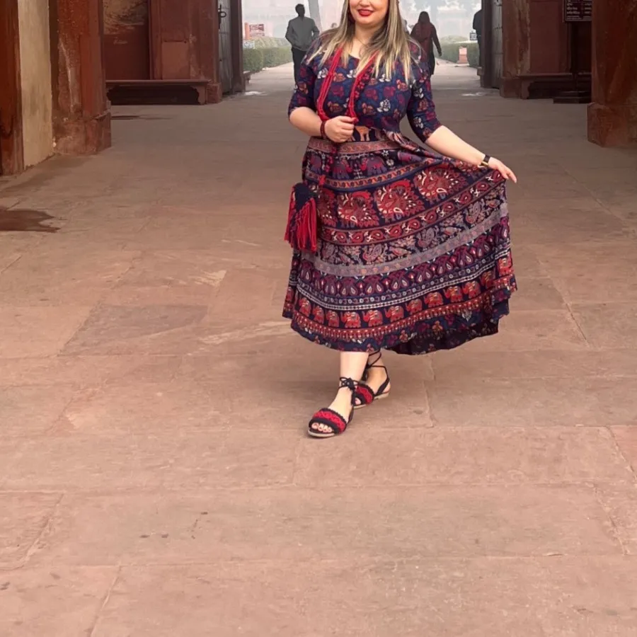 پیراهن زیبا