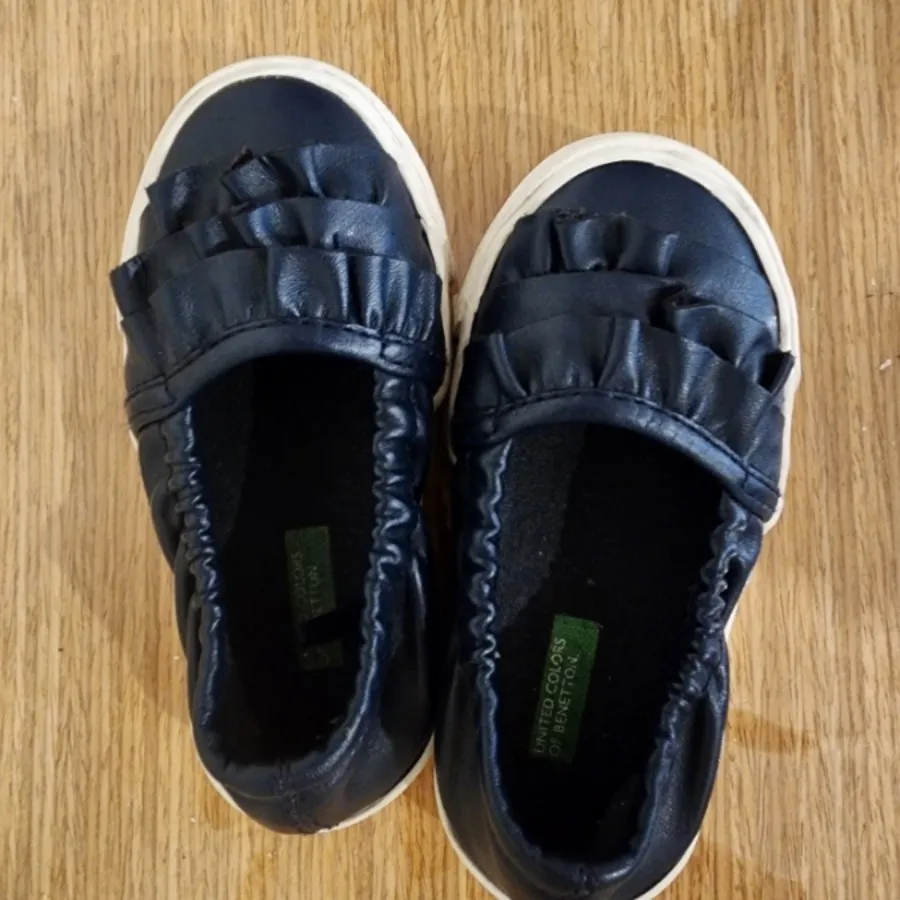 کفش کودک benetton