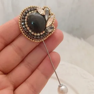 سنجاق سینه سنگ یشم