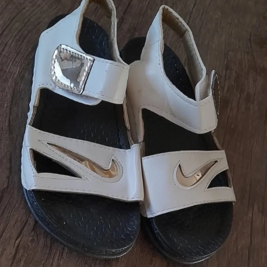 صندل نایک ارسال رایگان