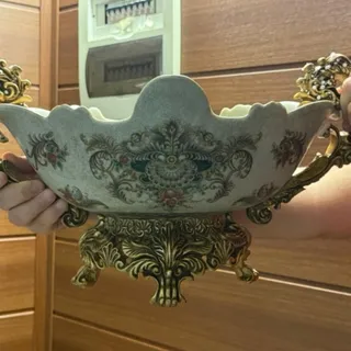 زیر خاکی آجیل خوری