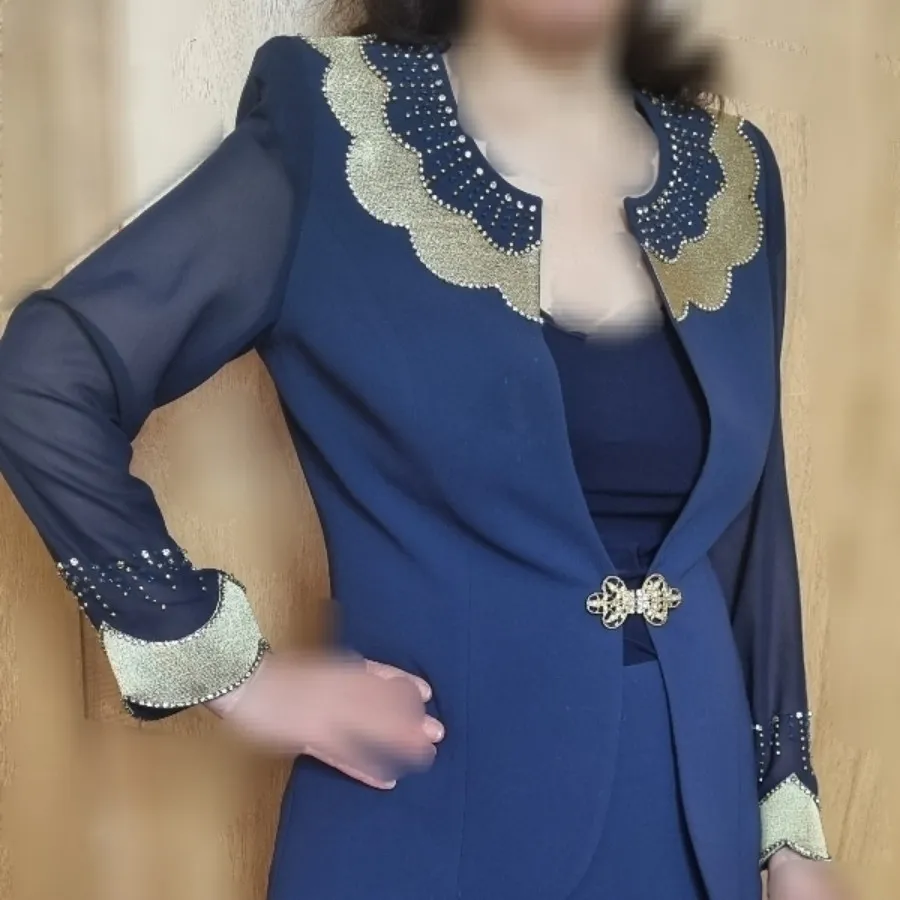 کت و دامن سورمه ای