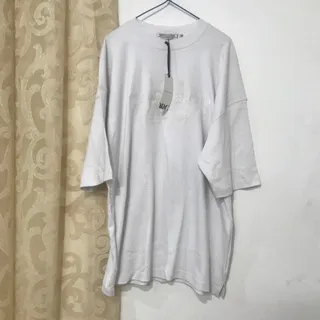 تیشرت نو وترک اتیکت دار