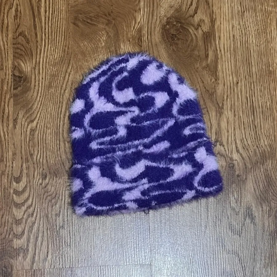 کلاه برند اچ اند ام