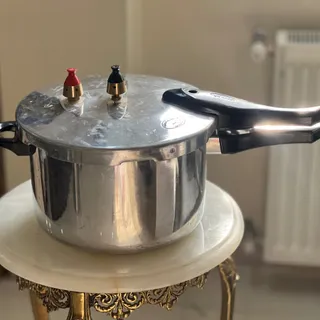 زودپز 4لیتری موسوی