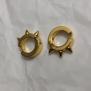 گوشواره خاص وبا کیفیت