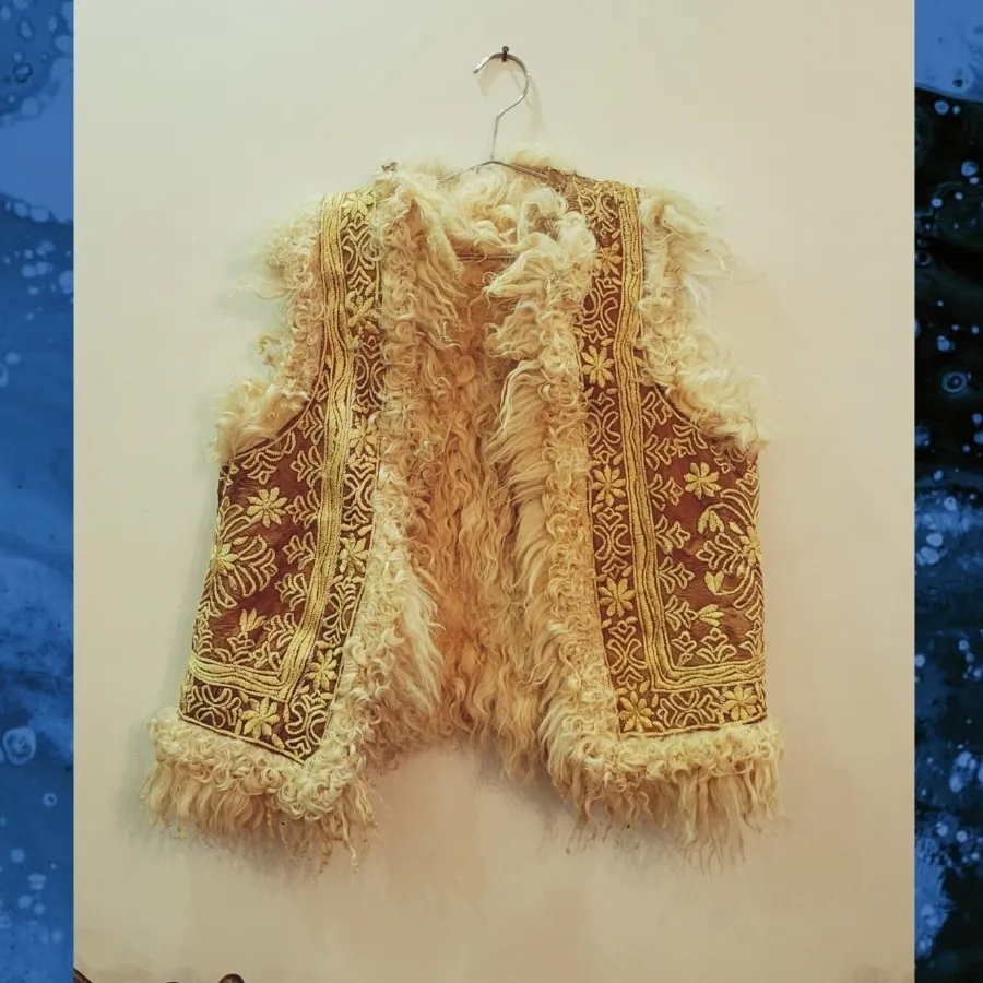 وست دست دوز آنتیک