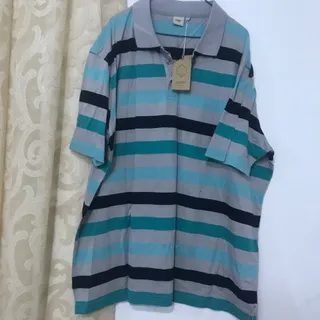 تیشرت نو و شیک اتیکت دار