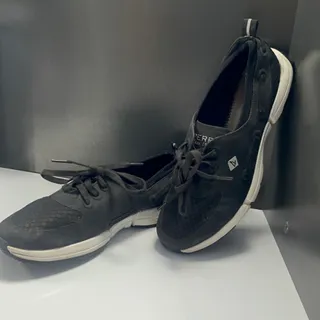 کتونی SPERRYسایز 36/5