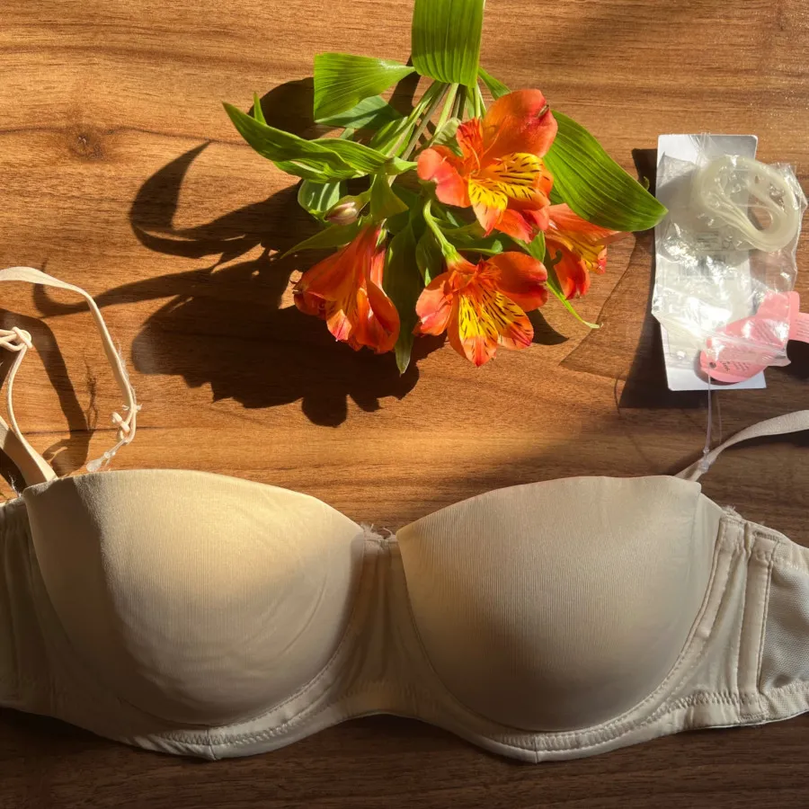 سوتین دکلته اسفنجی