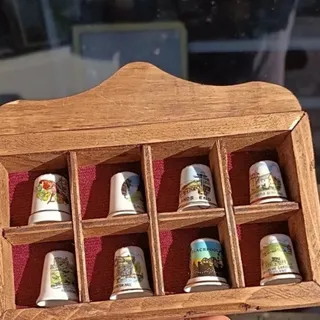 استند همراه با انگشتدانه