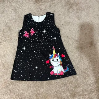 پیراهن دخترانه