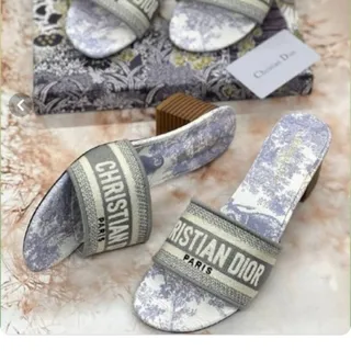 صندل برند دیور