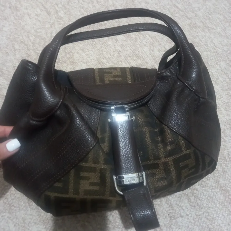 کیف مجلسی فیندی