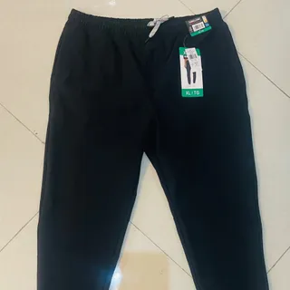 شلوار ورزشی