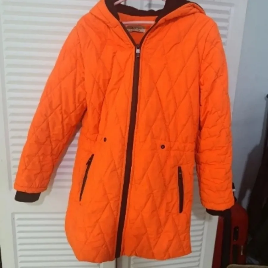 کاپشن نارنجی