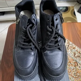 کفش مشکی لژ دار