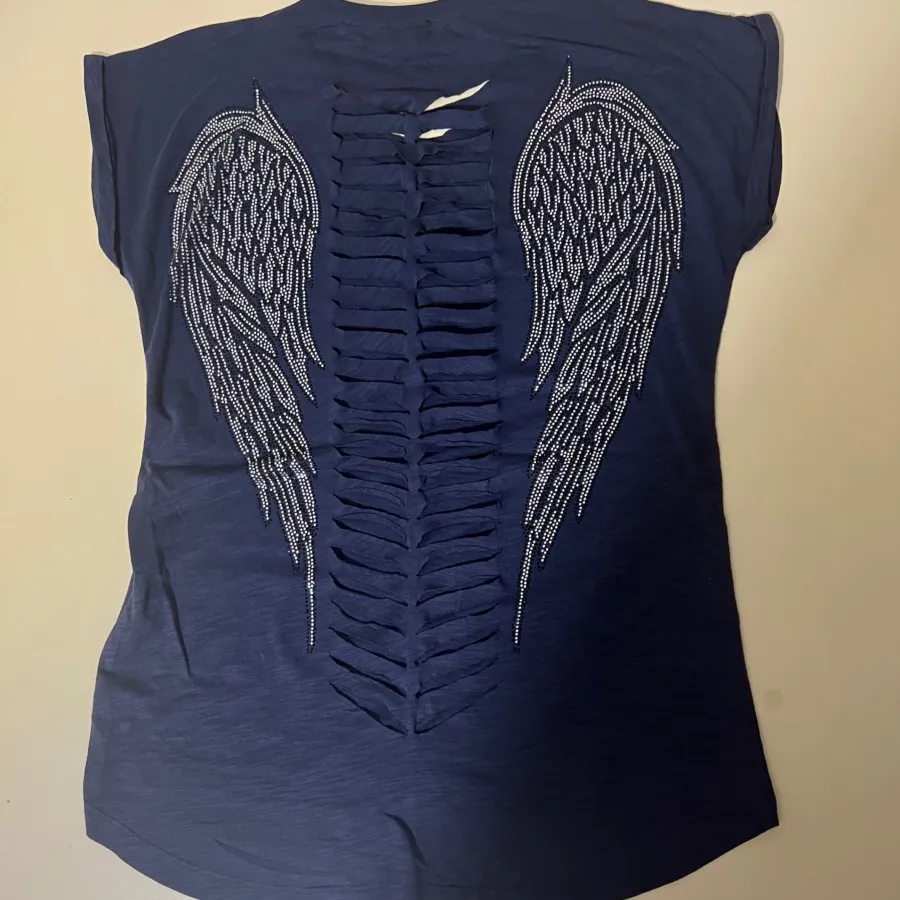 تیشرت آرمانی جنس اورجینال