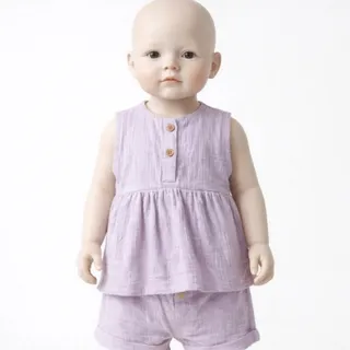 پیراهن و شلوارک