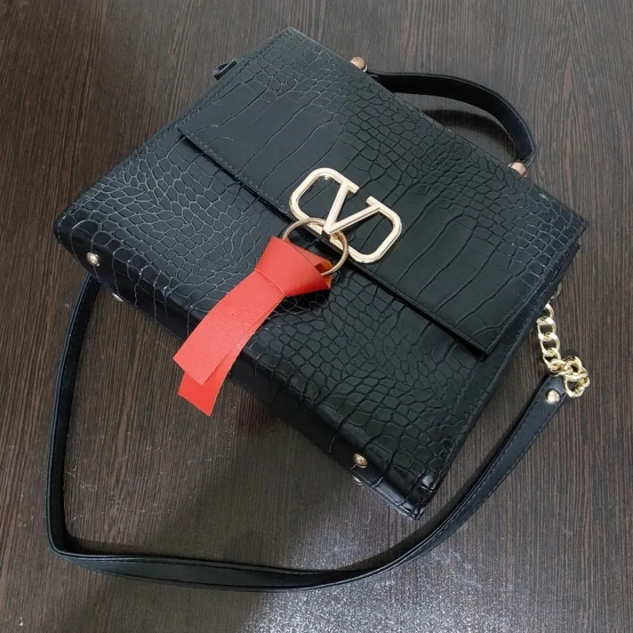 کیف طرح ولنتینو