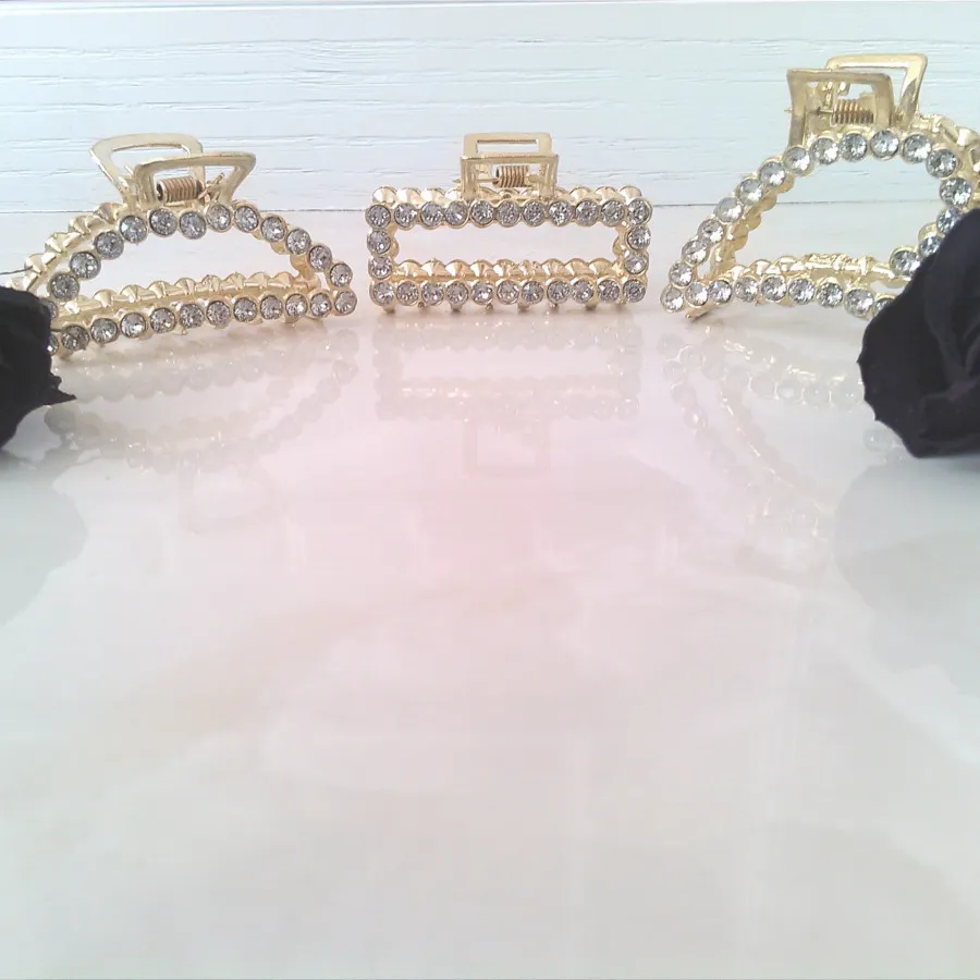 کلیپس نگینی زیبا