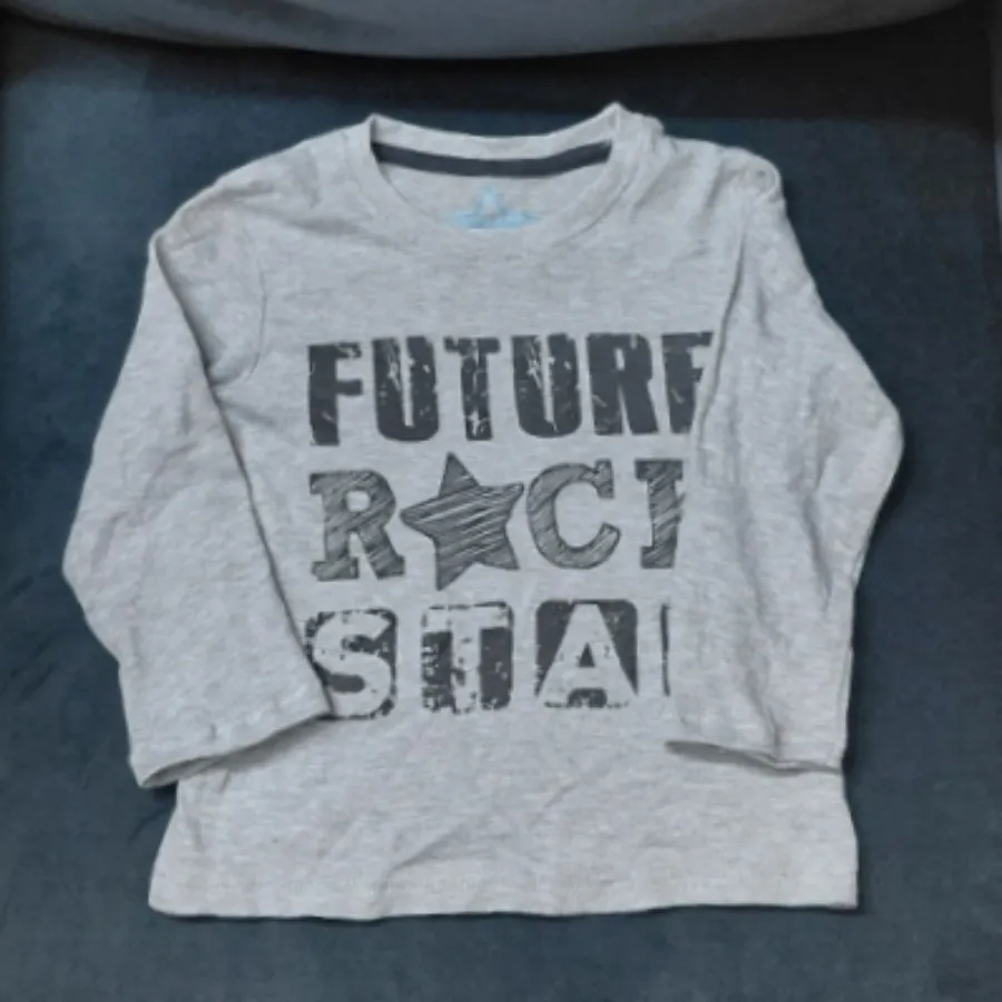 بلوز و شلوار بچگانه