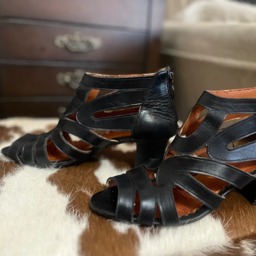 صندل چرم با کیفیت و شیک