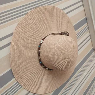 کلاه آفتاب گیر