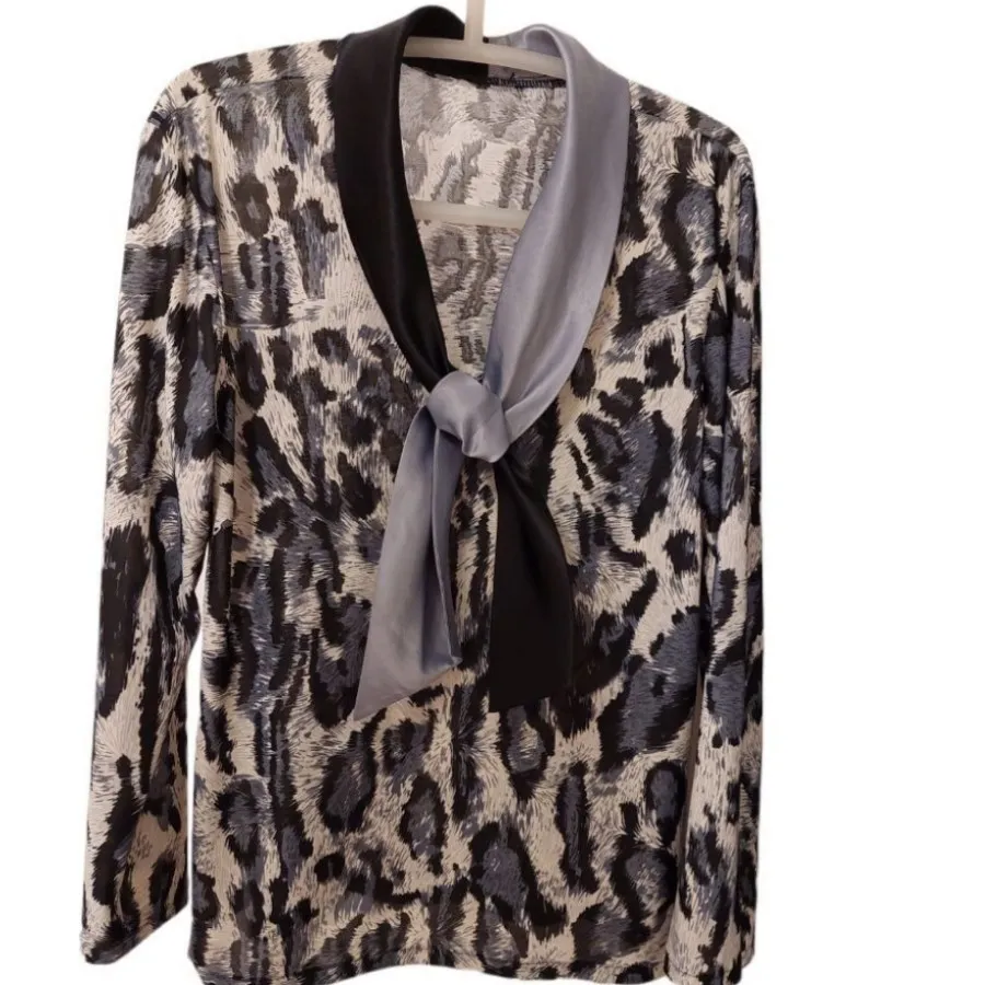 بلوز ریون پلنگی