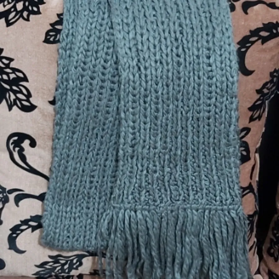 شال گردن بلند