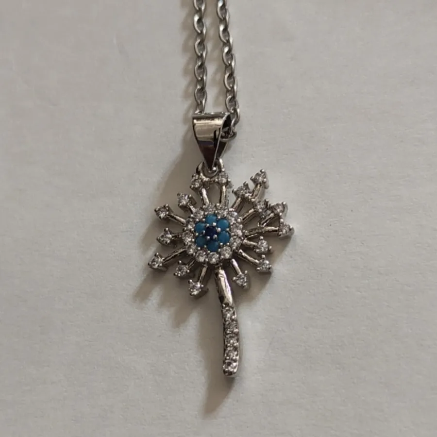 گردنبند قاصدک پر نگین