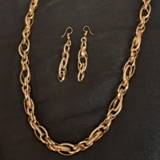 نیم ست شانل