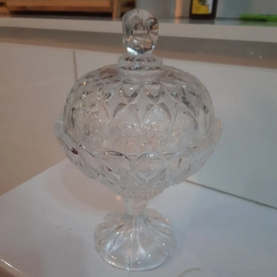 شکلات خوری بلور