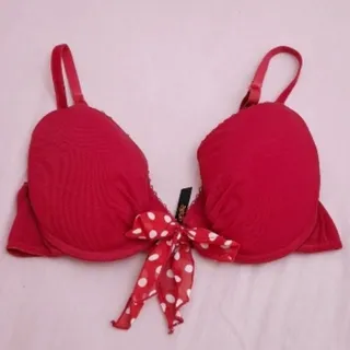 سوتین زنانه