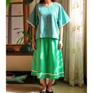 وست و دامن پاییز و مستانه