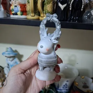 مجسمه ی گوزن