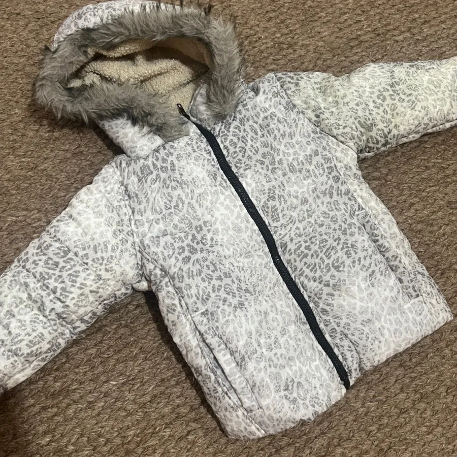 کاپشن برند اوشکوش