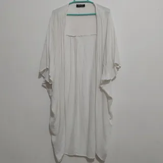 مانتو پانچ سفید