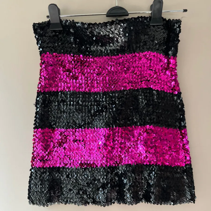 دامن کوتاه مجلسی